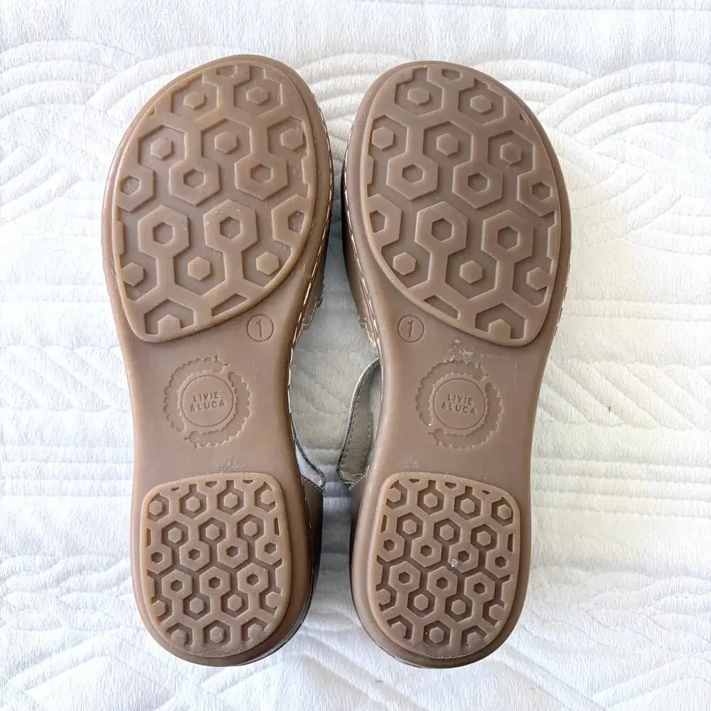 Livie & Luca Fresca Pearl Shimmer Mary Jane Flats Size 1